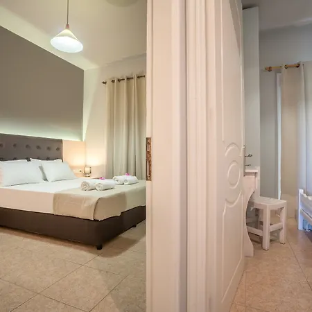 Armonia And Apartment Psarou (Zakynthos)